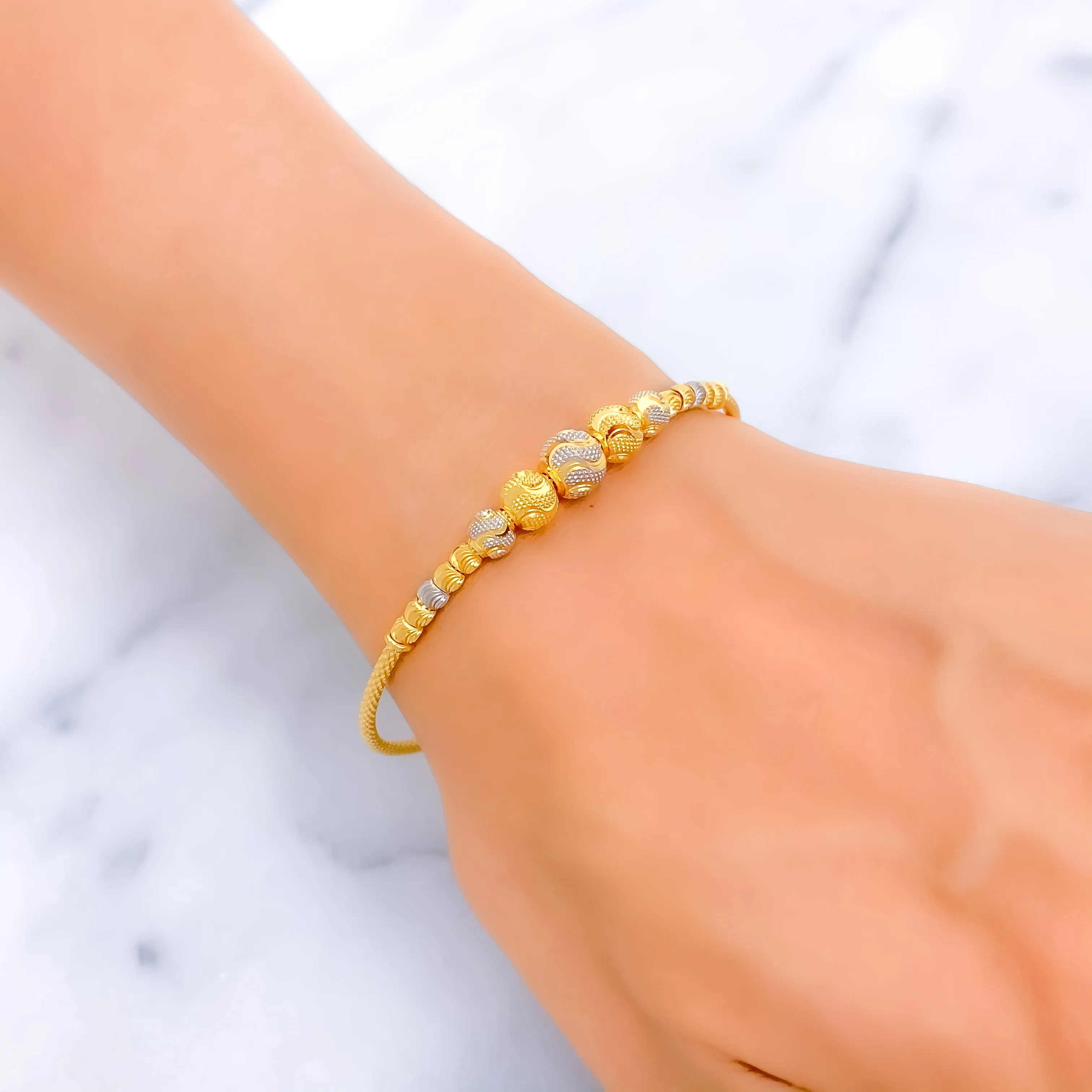 Artistic Dazzling 22k Gold Bangle Bracelet