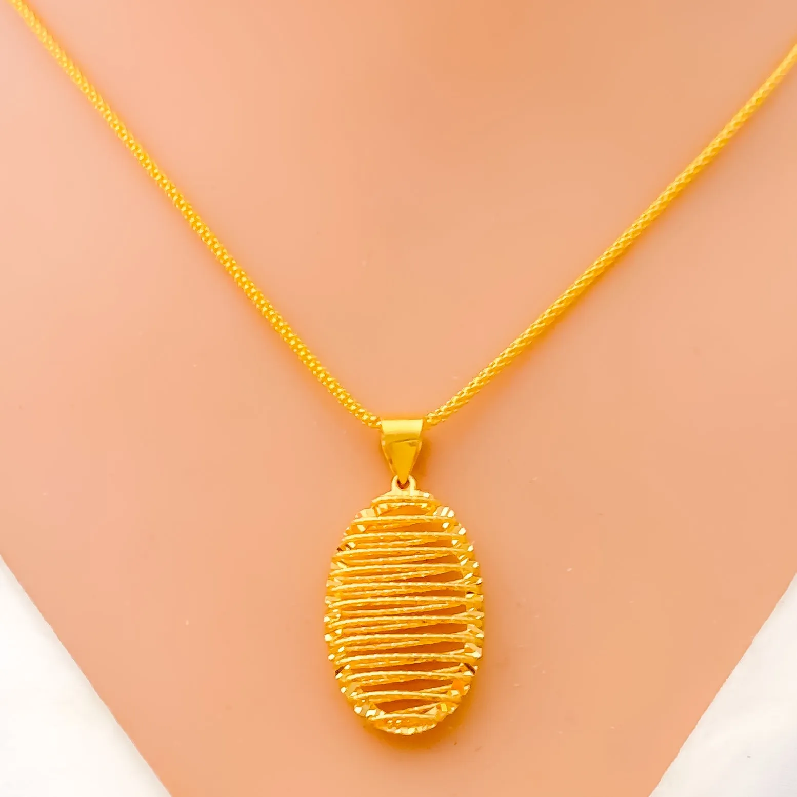 Artistic Spiral 22k Gold Wired Necklace