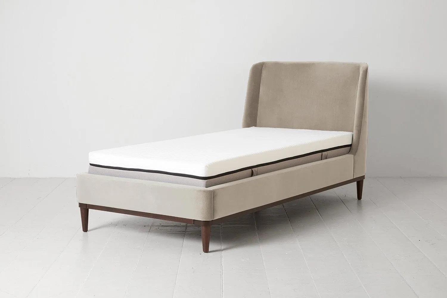 Bed 02 Single Bed