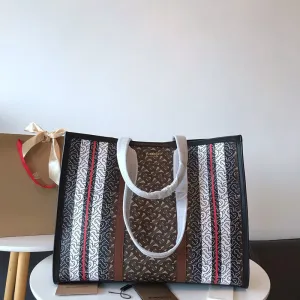 Burberry Bags - BG Bags - 1050