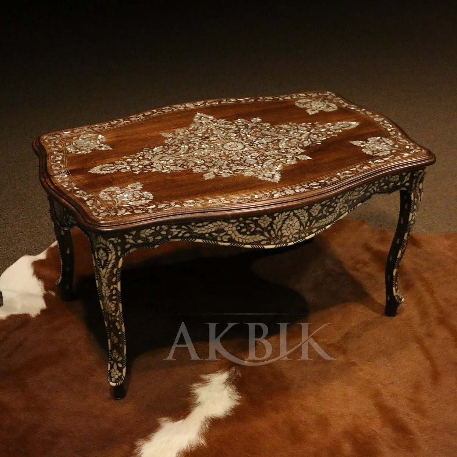 Charm Collection: Exquisite Mother of Pearl Coffee Table
