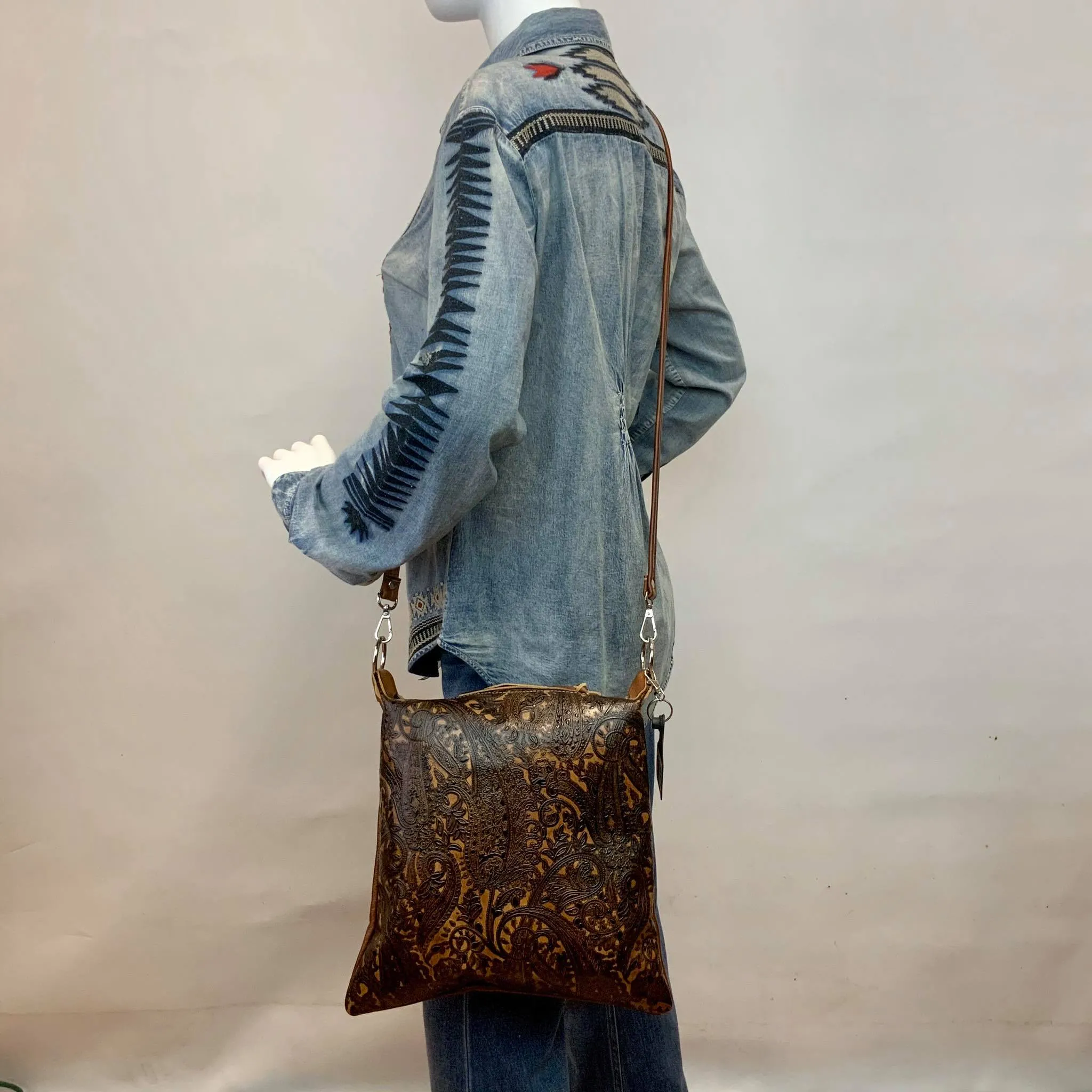 Crossbody -  #17663