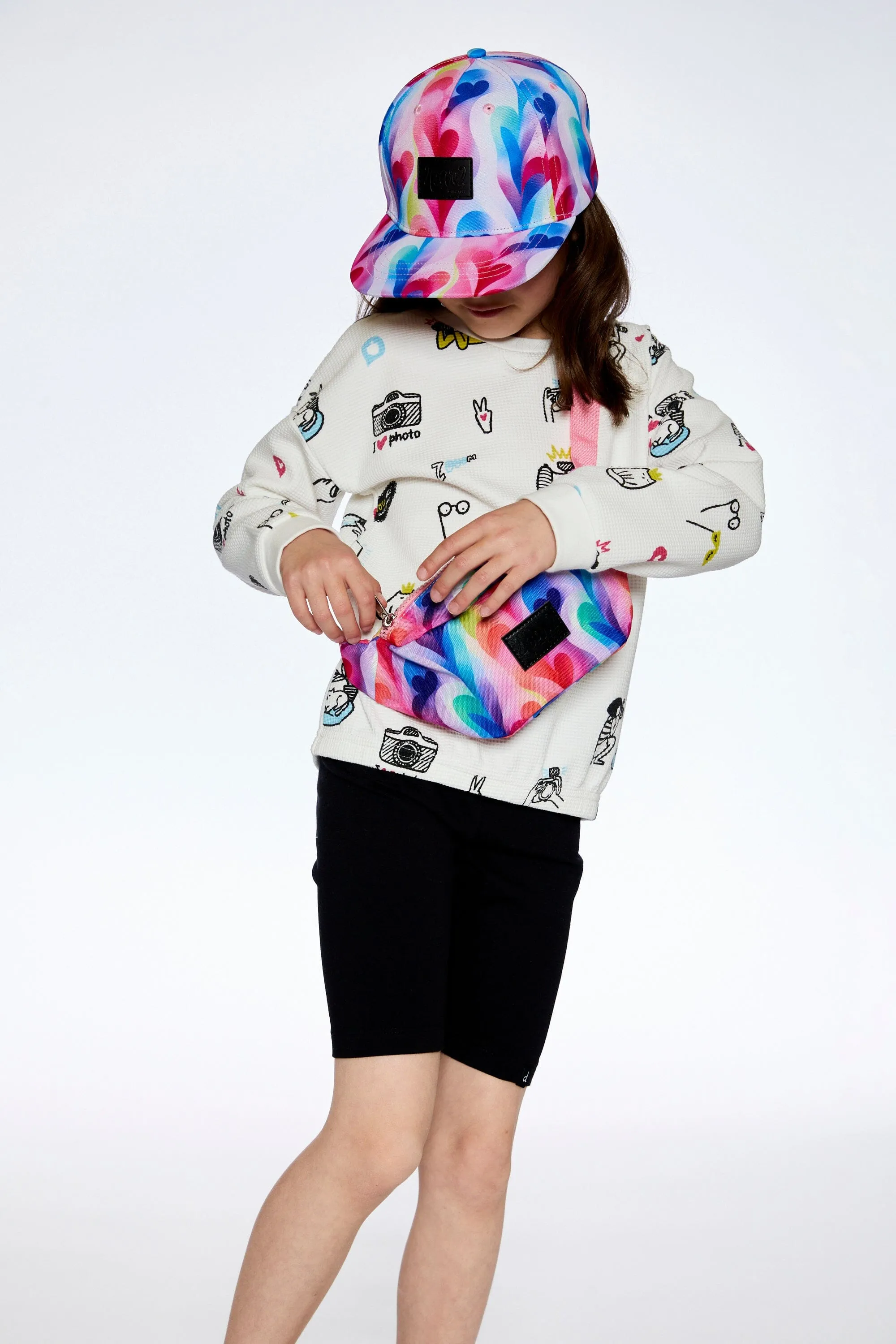 Deux par Deux Girl's Fanny Bag Printed Rainbow Heart