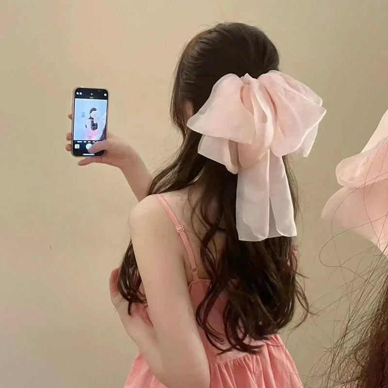 Exquisite Chaebol Daughter Black Bow Clip