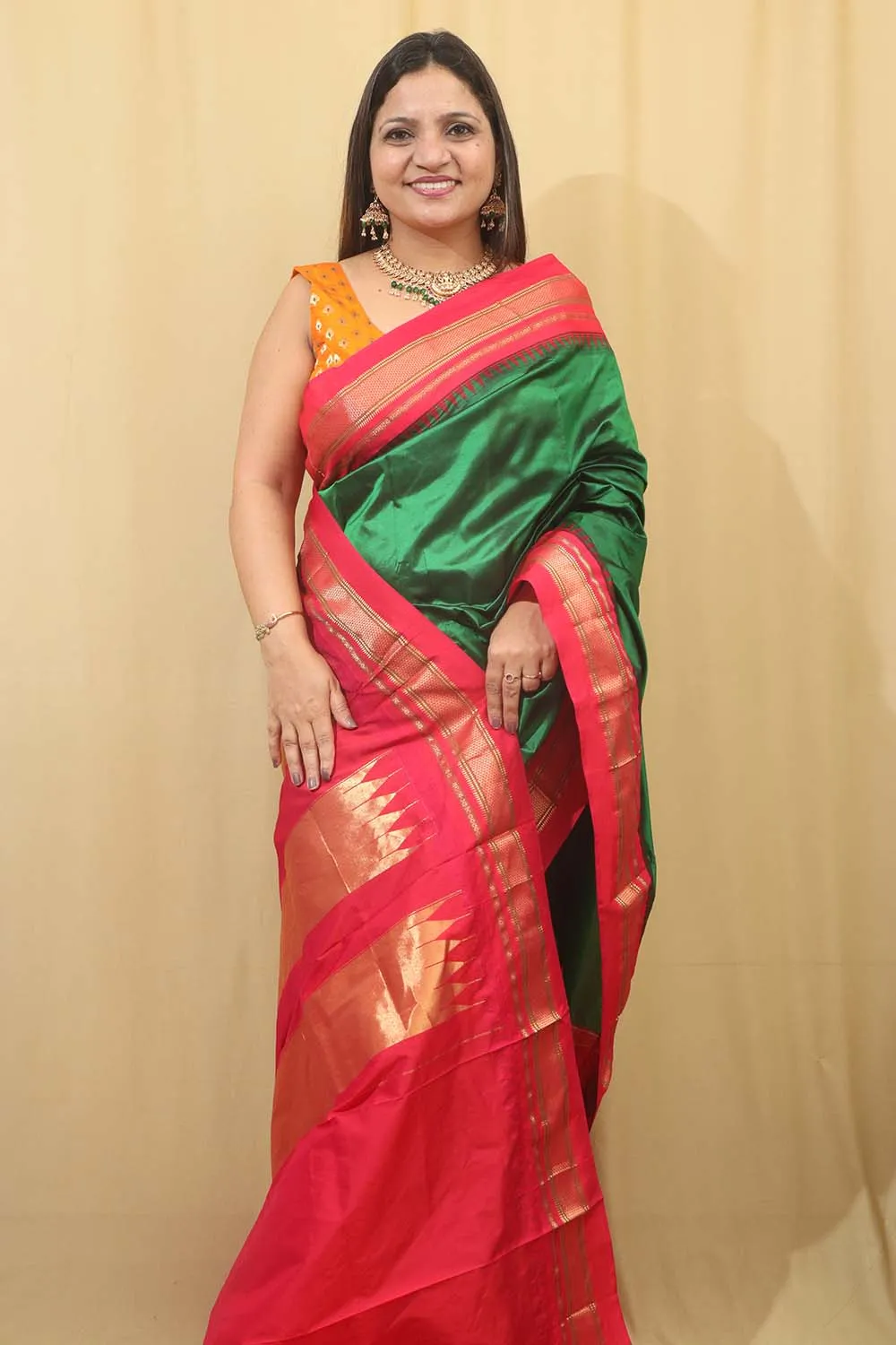 Exquisite Green Ilkal Pure Silk Saree - Timeless Elegance