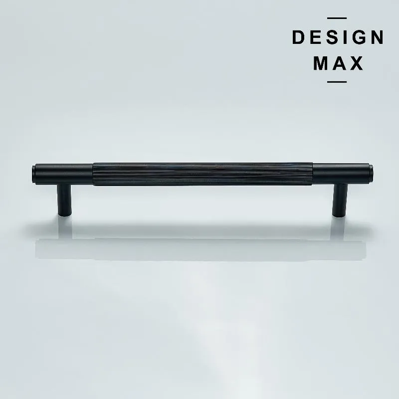 Exquisite Linear Solid Brass Cabinet Pull
