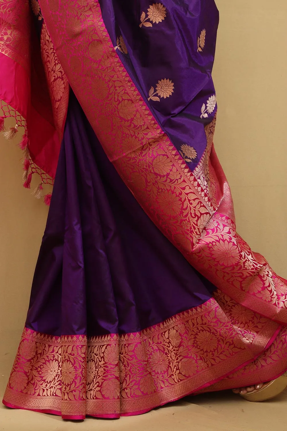 Exquisite Purple Banarasi Handloom Pure Katan Silk Saree