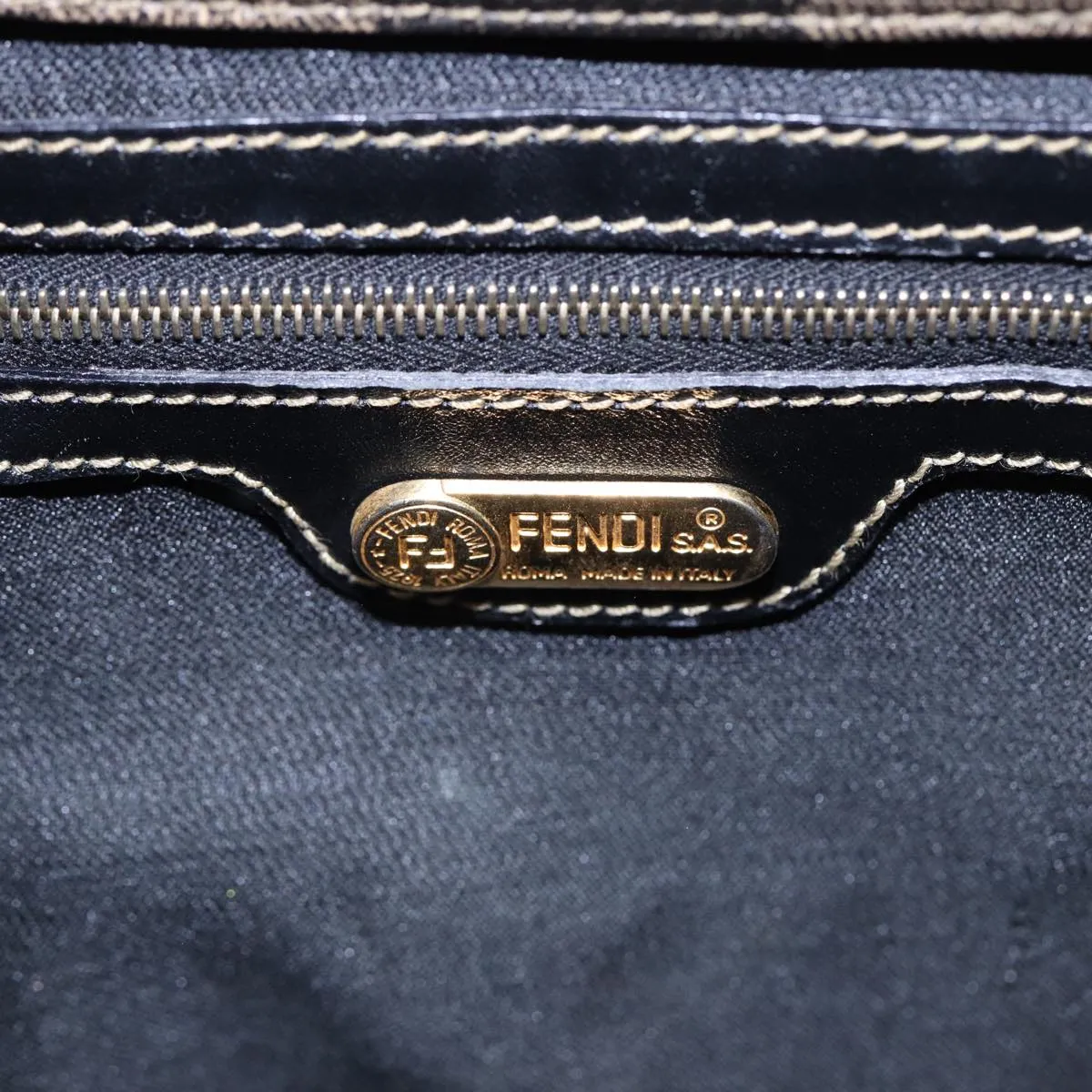 Fendi Pecan  Canvas Tote Bag ()