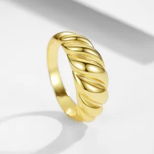 FJ0239 925 Sterling Silver Croissant Dome Ring