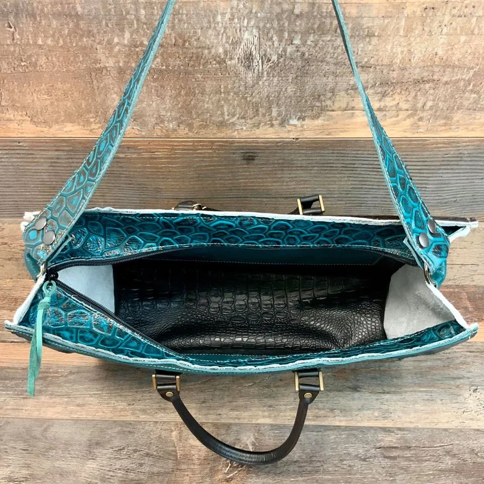 Get Outta Dodge Hybrid Tote - #17346