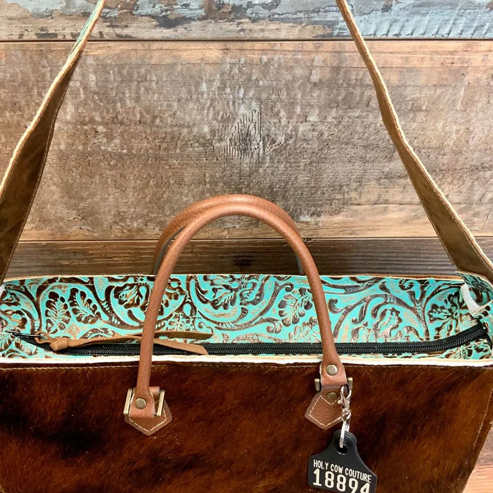Get Outta Town Hybrid Tote - #18894