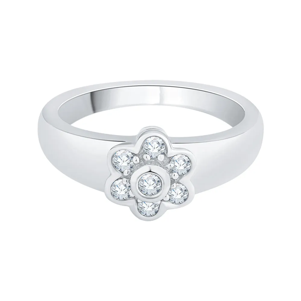 KATARINA 1/5 cttw Prong Set Cluster Diamond Ring