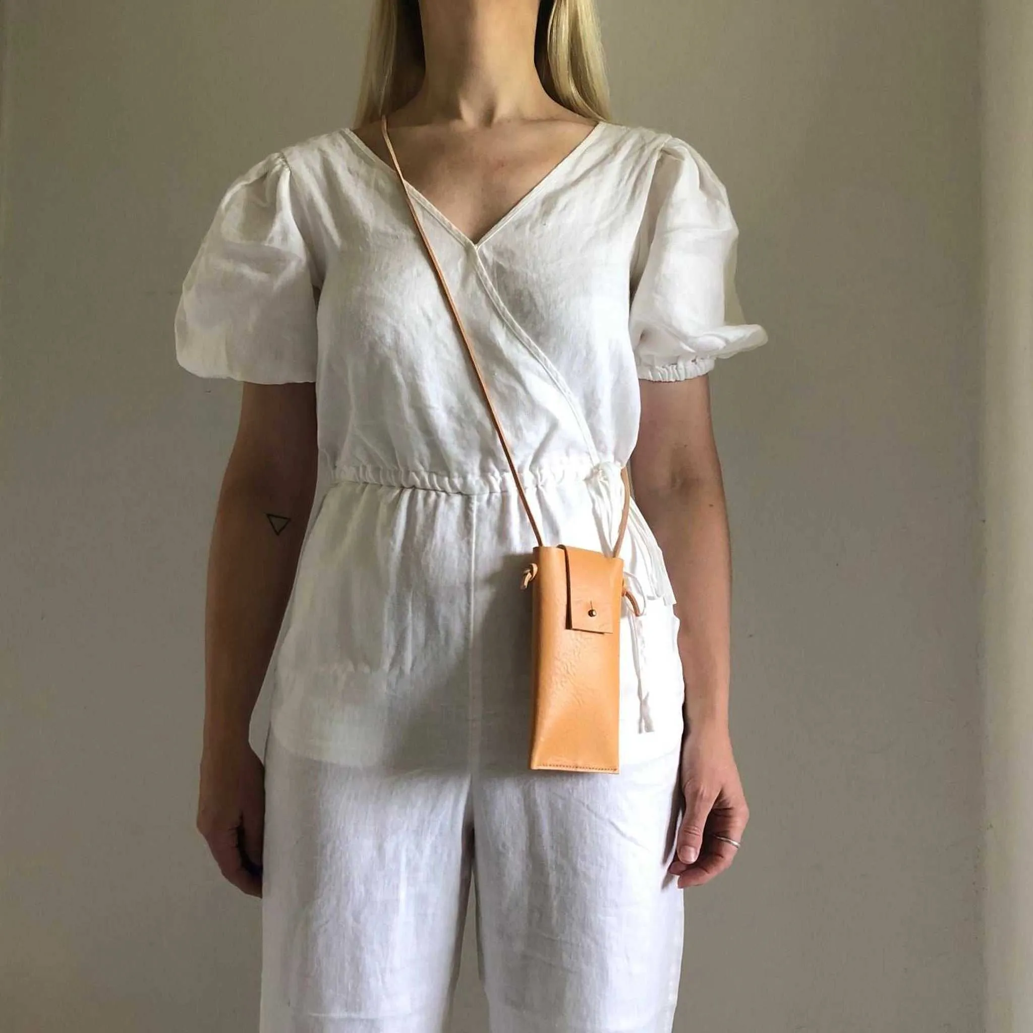 Knot Leather Phone Bag in Natural or Black