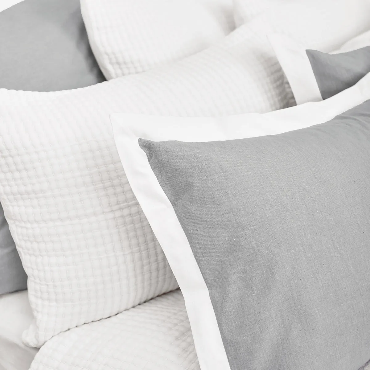 Lida Coverlet