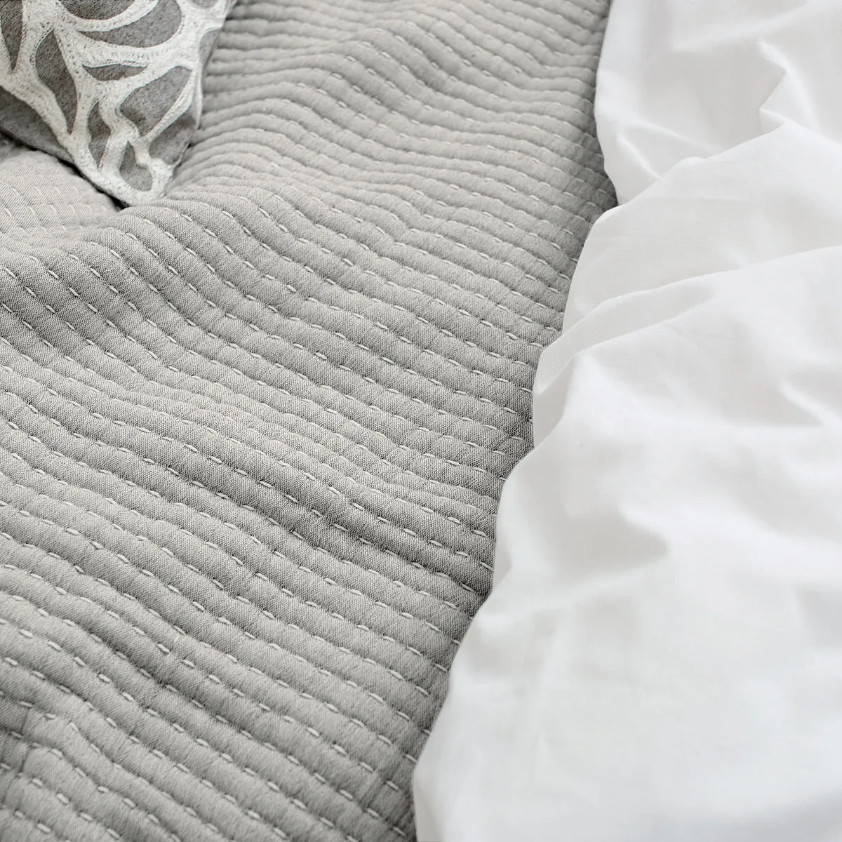 Lida Coverlet