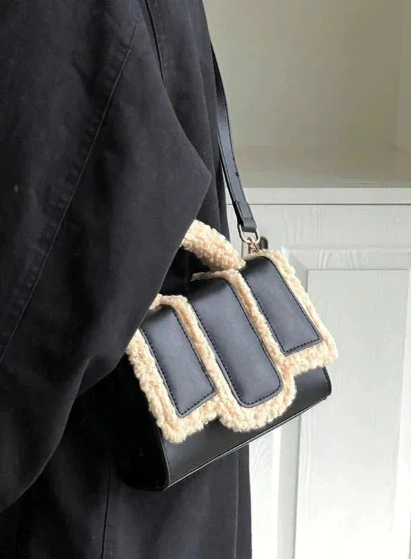 MQTIME  - Lotus Mini Handbag