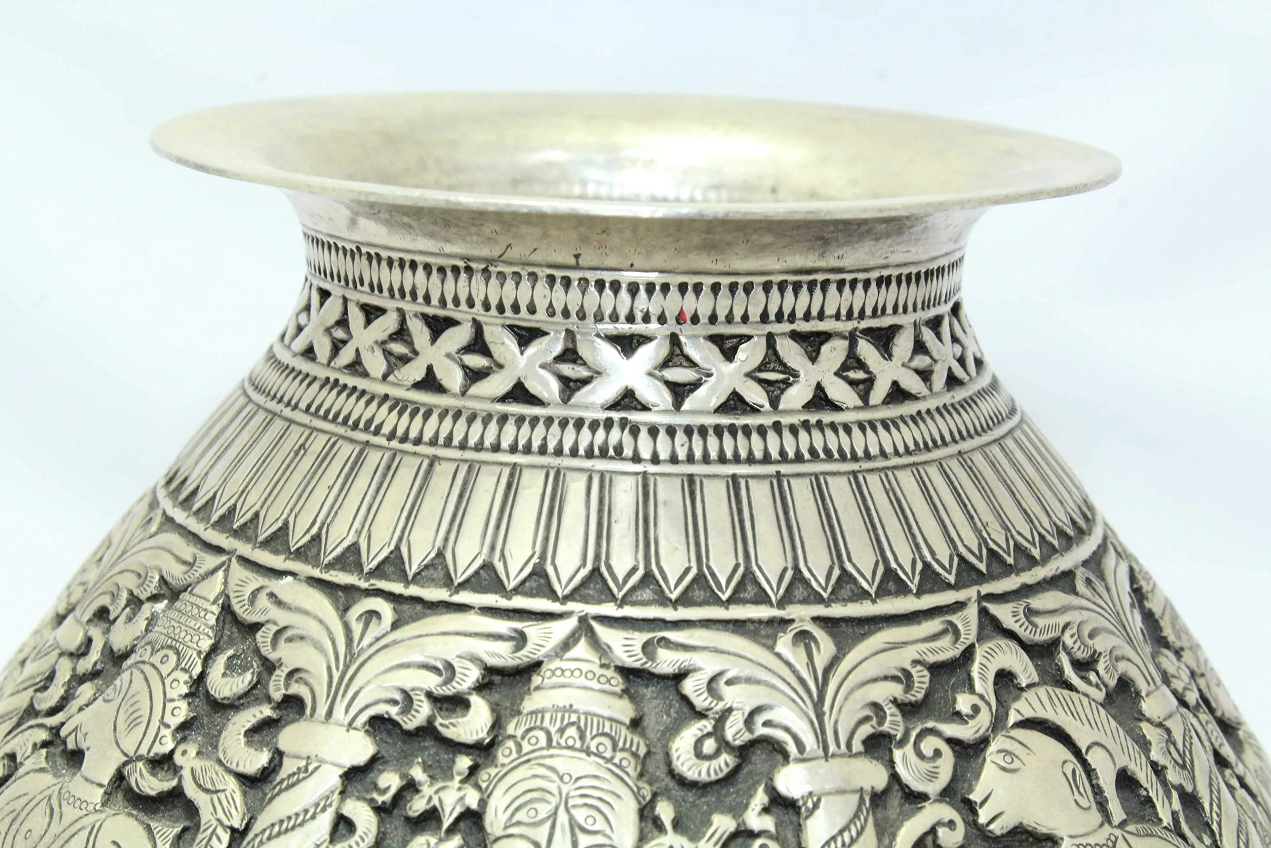PH Artistic Antique Handmade India Temple Holy Water Pot Kalash Solid Silver Hand Carved