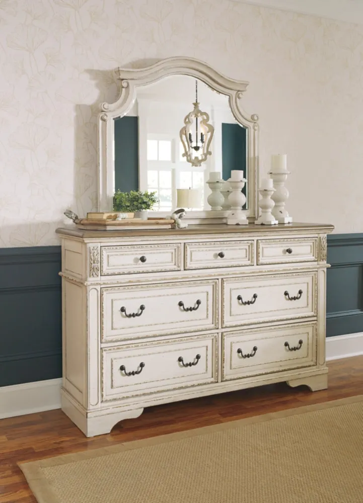 Realyn California King Sleigh Bed with Mirrored Dresser