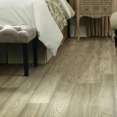 Shaw Exquisite Waterproof Hardwood Floorte Brightened Oak