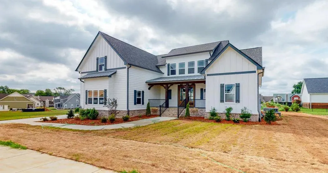 Spacious 2,823 sq ft Family Home with Stylish Layout
