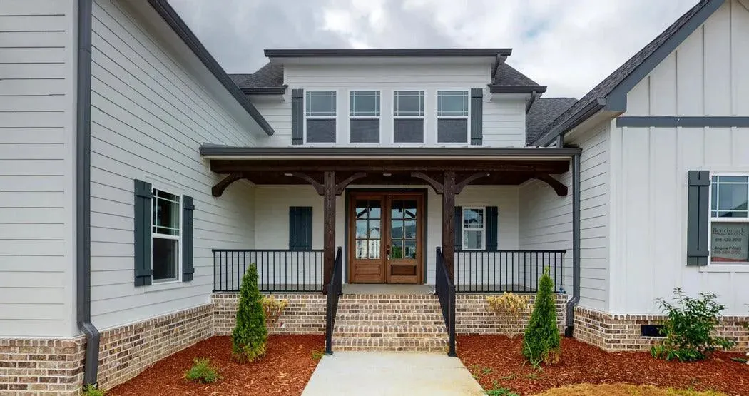 Spacious 2,823 sq ft Family Home with Stylish Layout