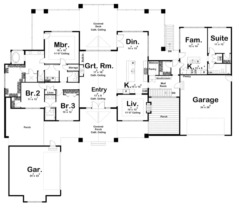 Spacious Five-Bedroom House Plan with Courtyard Garage