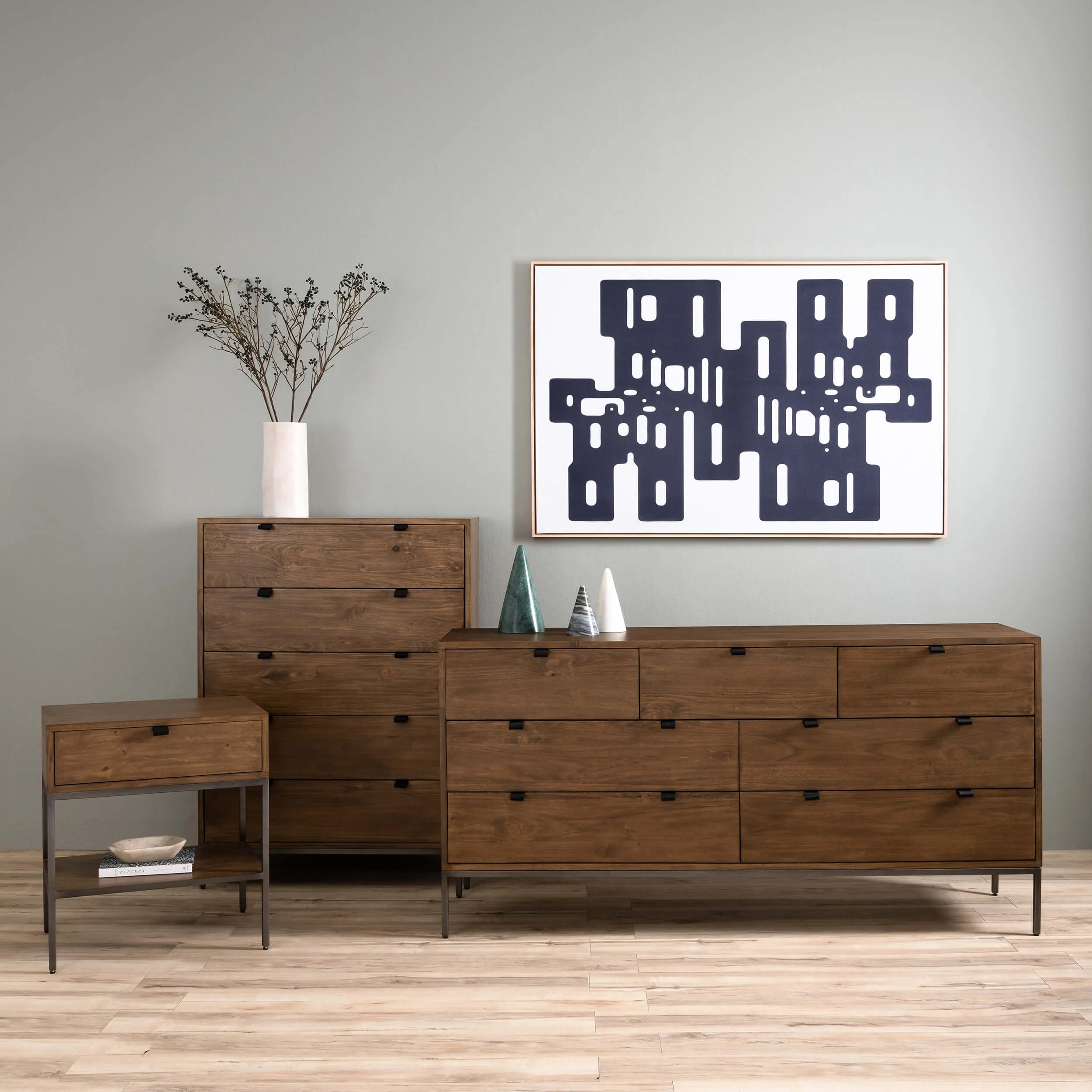 Trey 5 Drawer Dresser, Auburn